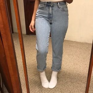 Mom jeans